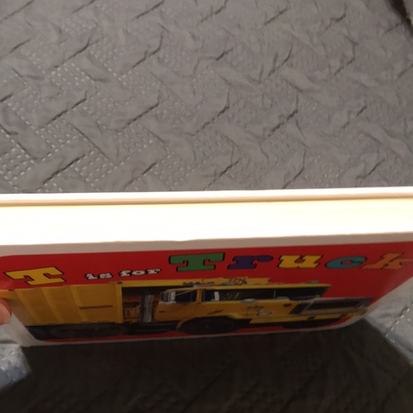 3 for $10. New “T is for Truck” Board Book/24 Pages - Picture 8 of 12